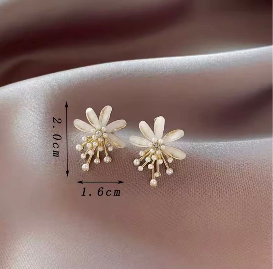 Jasmine floral studs