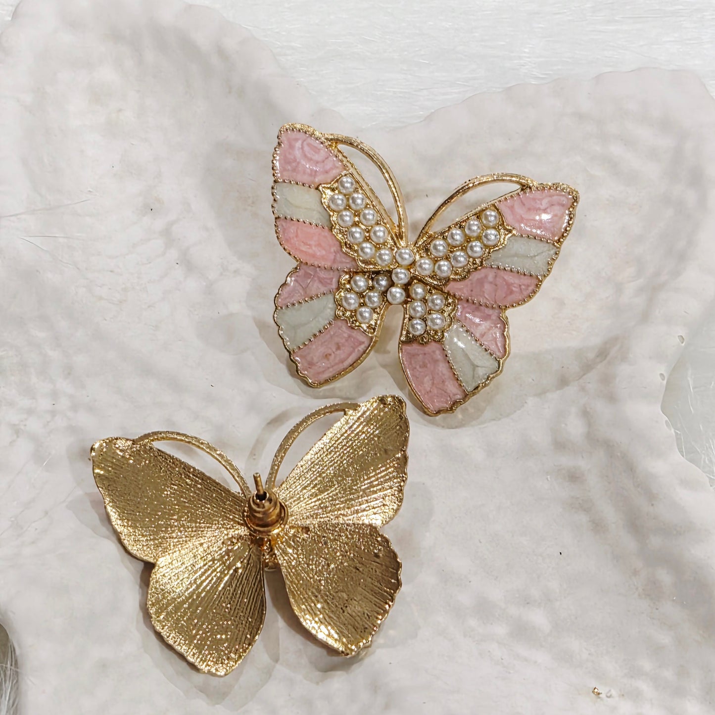 Sheila Butterfly Peach Studs