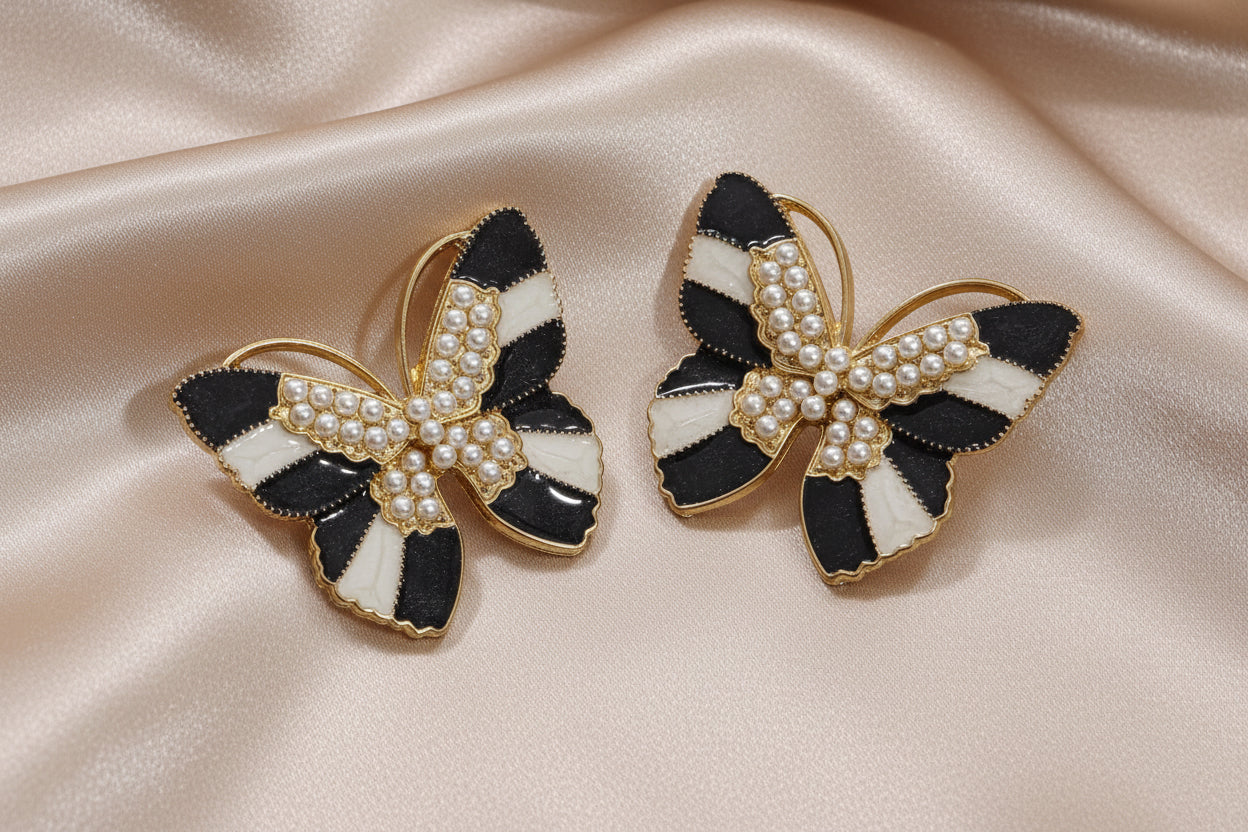Sheila Butterfly Black Studs
