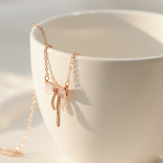 Cupid bow rosegold Necklace