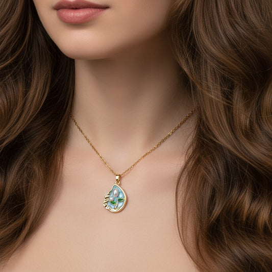 3D Blue Enamel Pearl Necklace