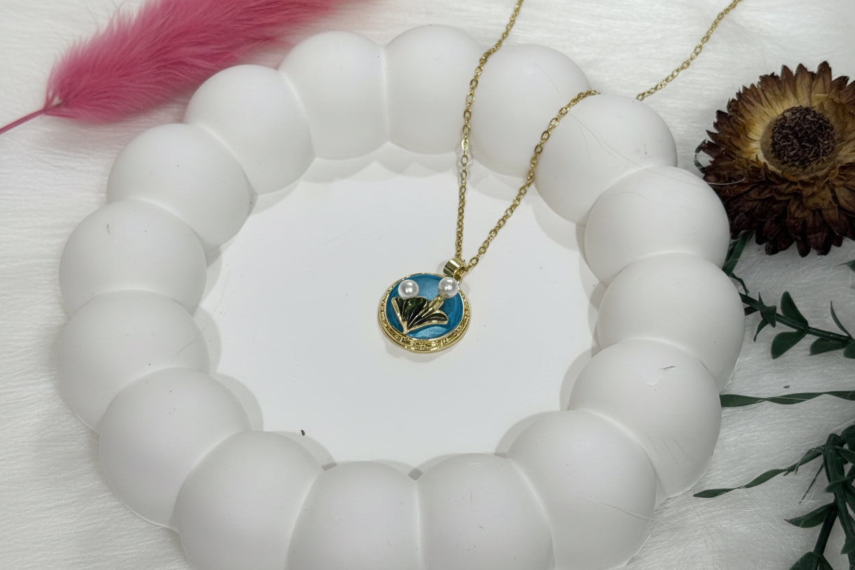 3D Teal Blue Necklace