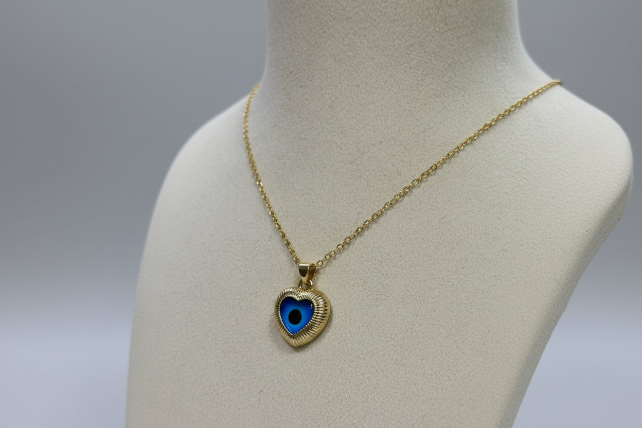 Lucky Heart  Evileye Necklace