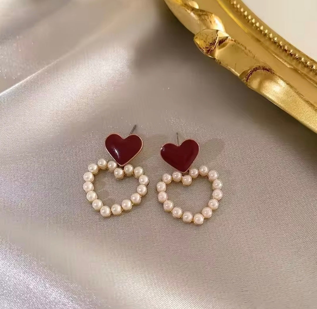Cora Heart Danglers