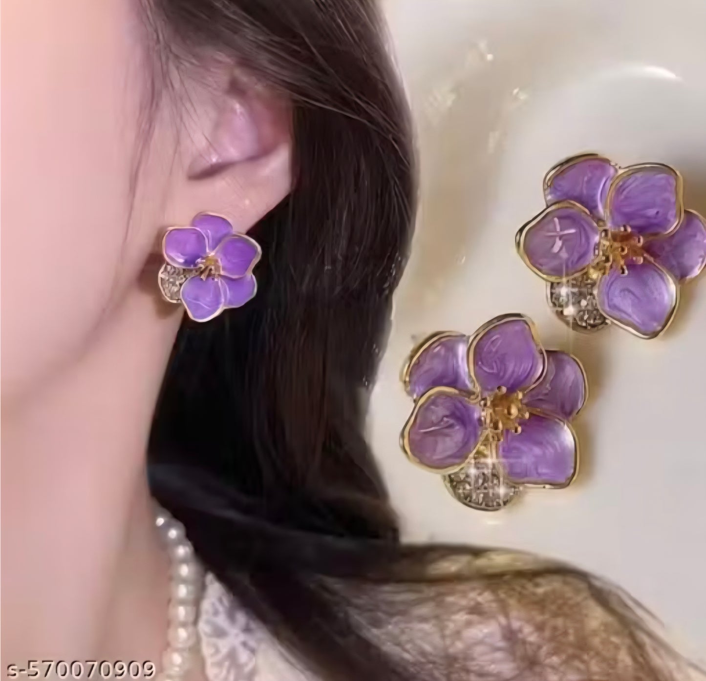 Lavender Dainty studs