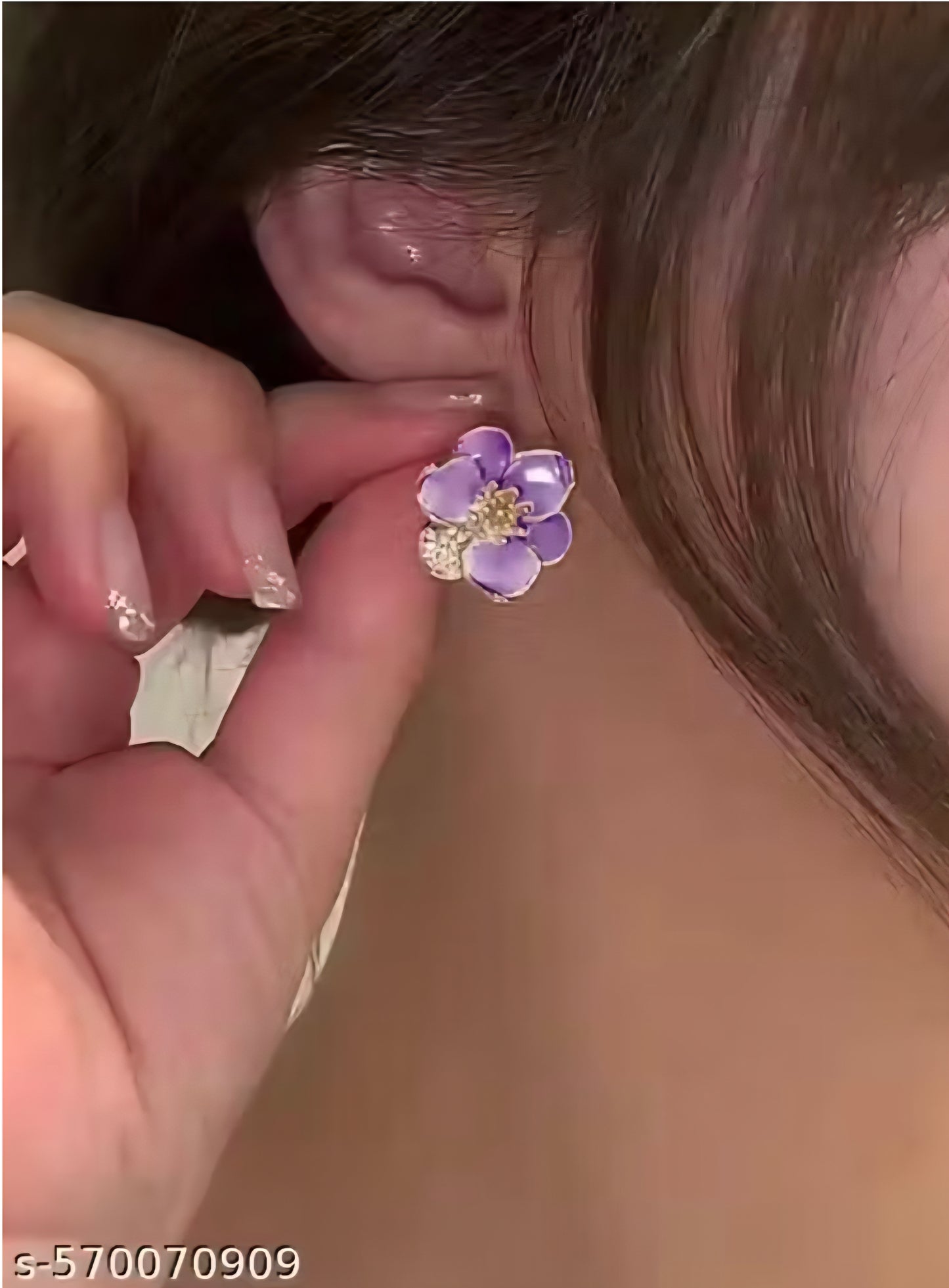 Lavender Dainty studs