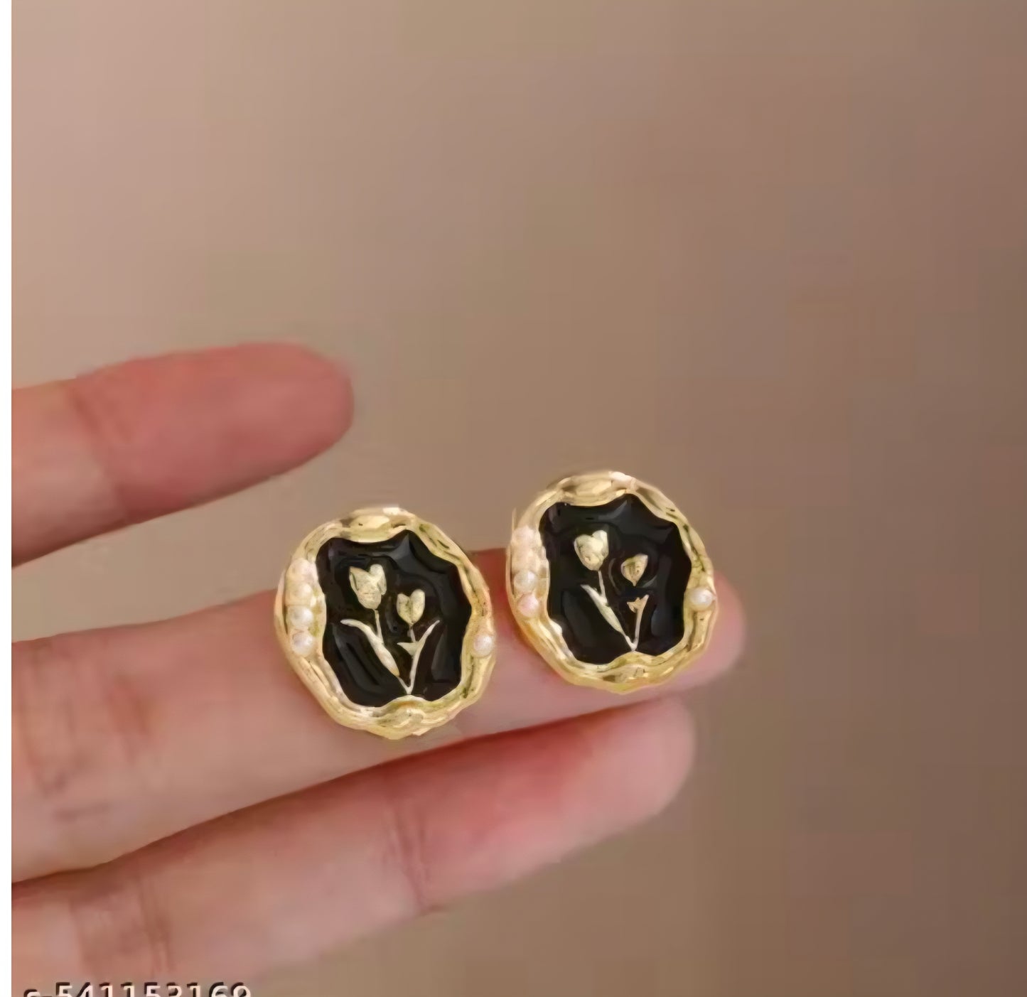 Billie Black Pearl Studs