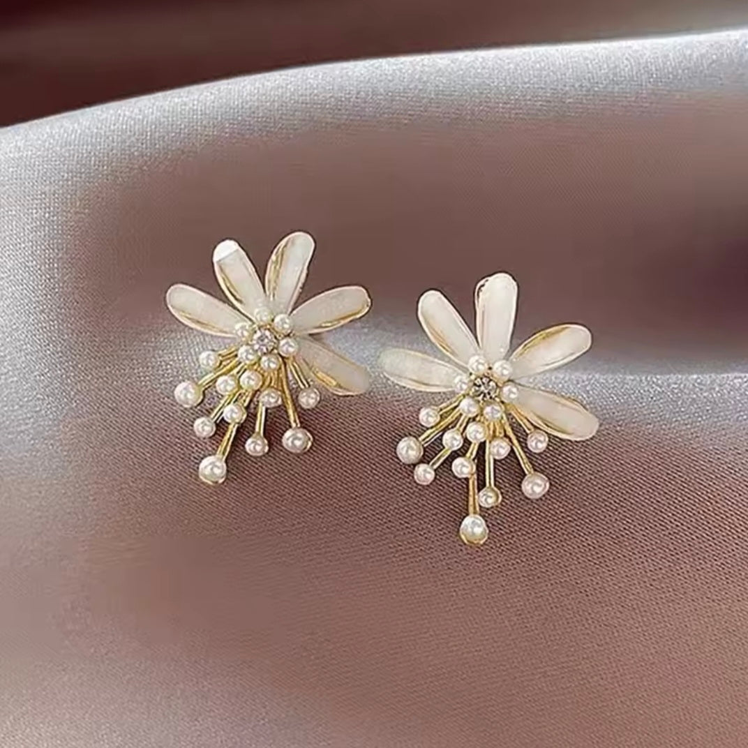 Jasmine floral studs