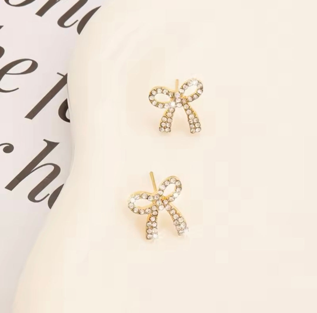 Blakely Bow Studs