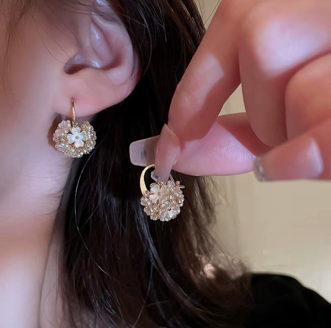 Amelia Floral Hoops