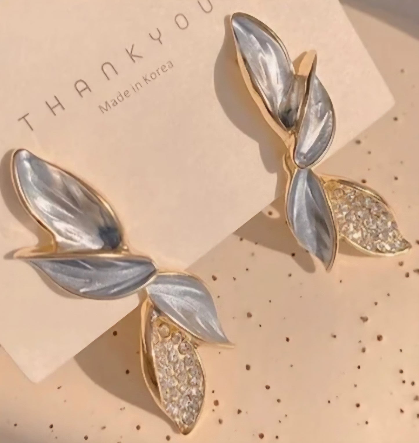 Lucy Botanical Danglers