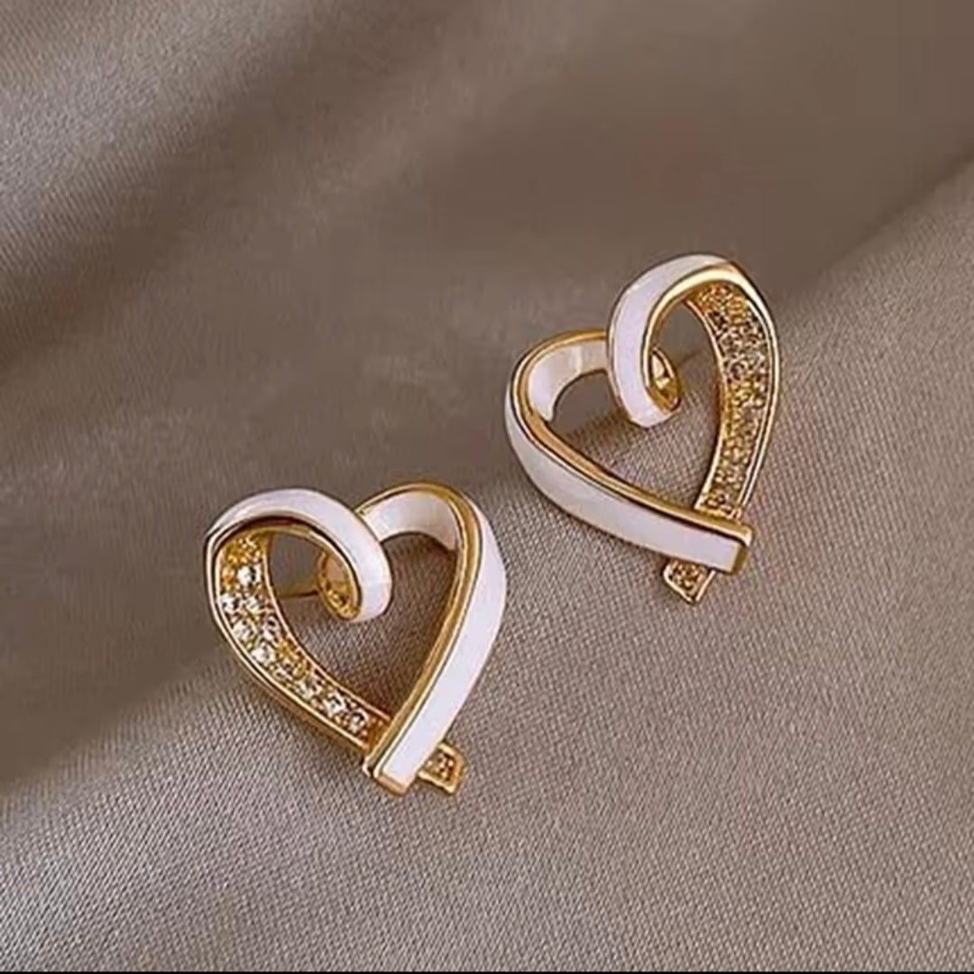 Laura Heart Studs