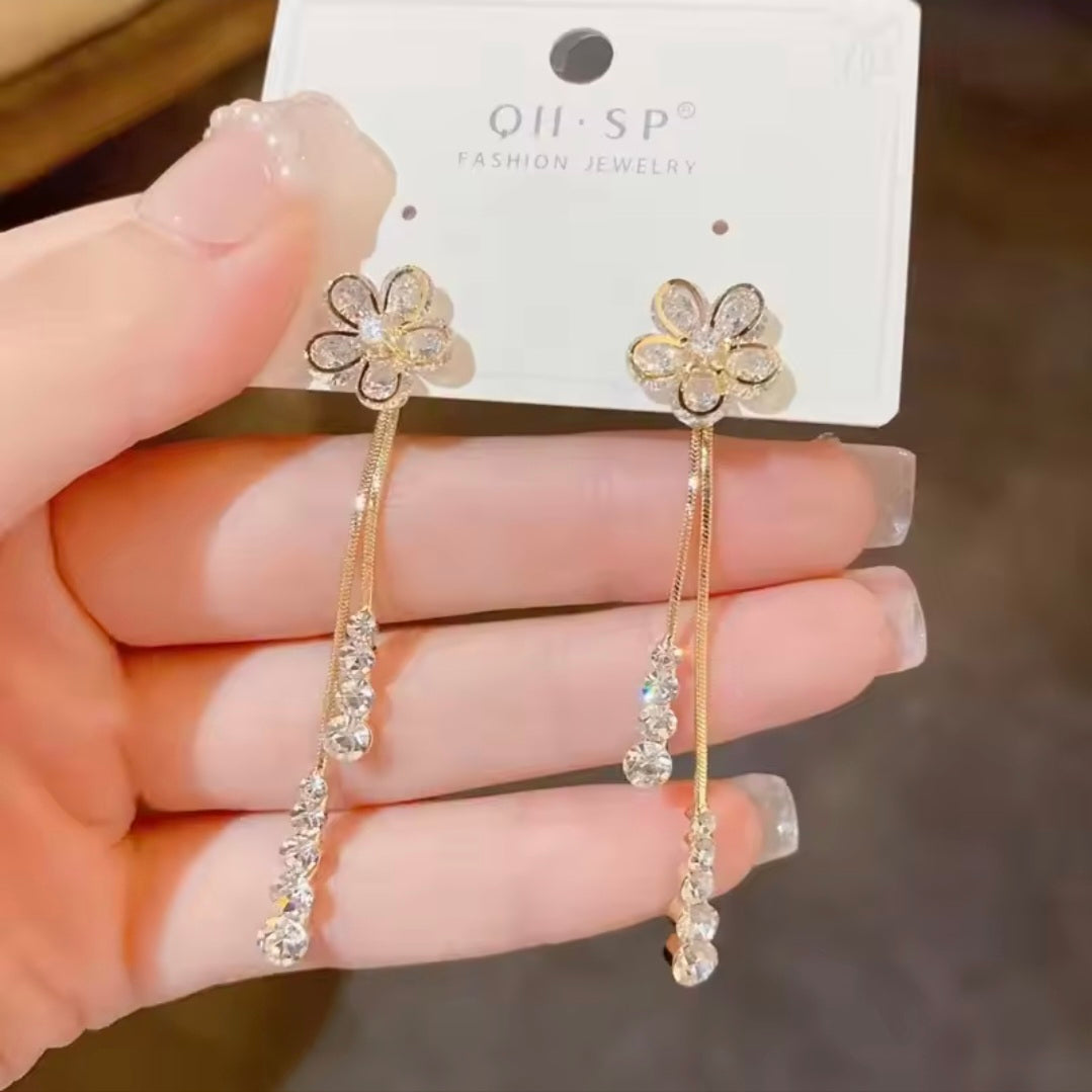 Kitty Floral Danglers