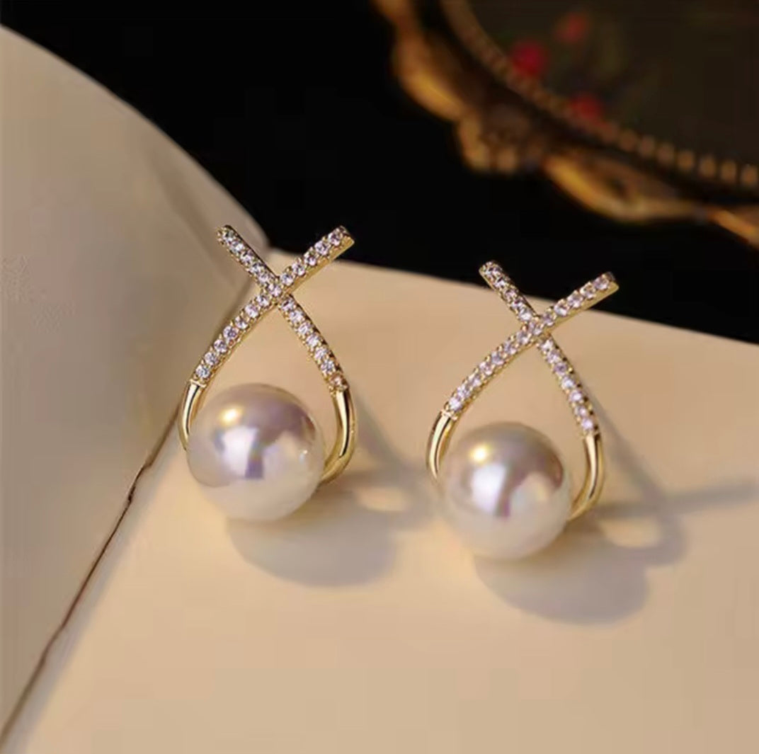 Jane pearl Studs