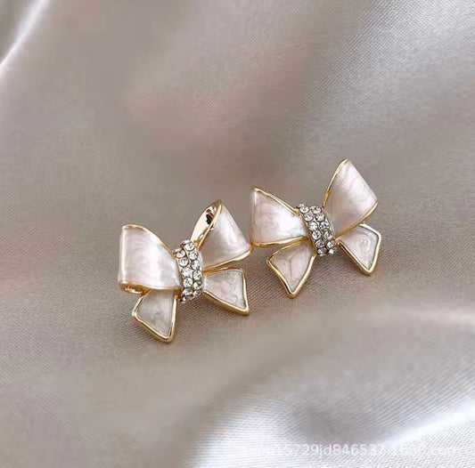 Penny Bow Studs