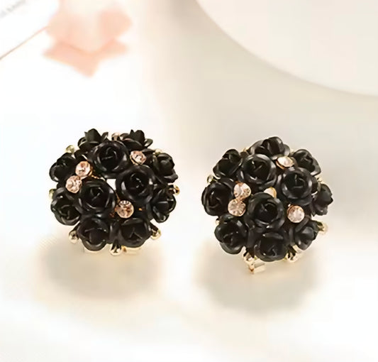 Maggie Black Studs