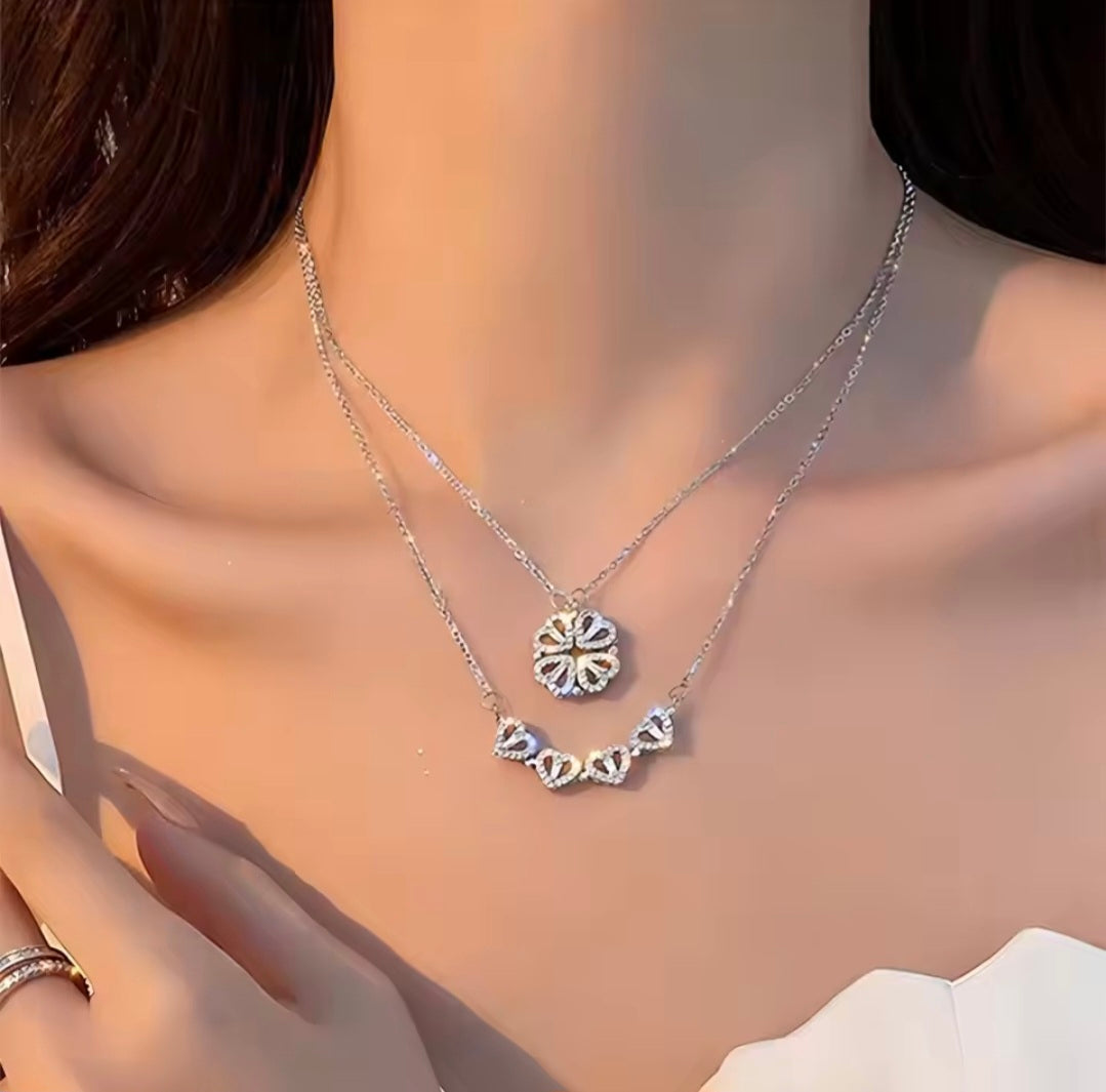 Foldable silver necklace