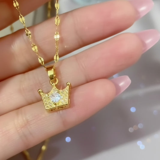 Crown necklace