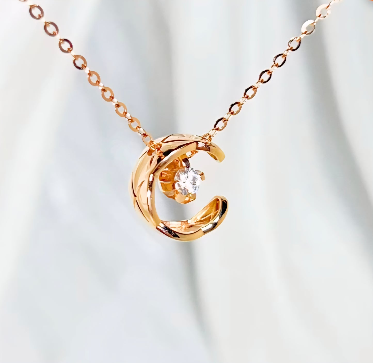 Dancing Diamond Necklace